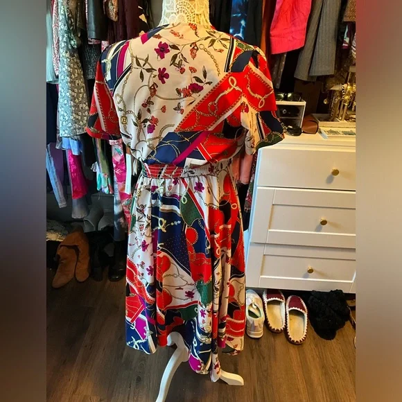 AQUA NWT Beautiful scarf print dress - Brand Aqua, Bloomingdales exclusive - Picture 2 of 4